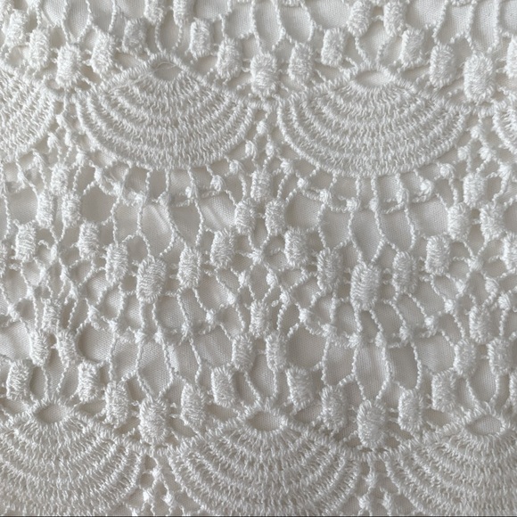 🤰Brand New Maternity Shorts - Thyme Maternity - XS - White Crochet - Picture 6 of 7